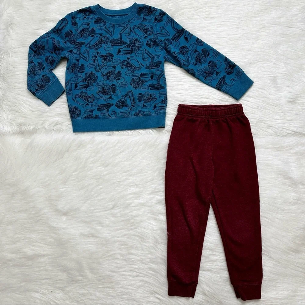 Boys Toddler Size 5T Fall/Winter Clothes LOT